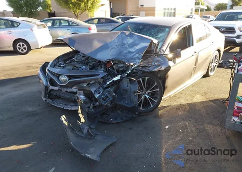 2018 Toyota Camry Se из США, поврежденный, VIN 4T1B11HK0JU570605